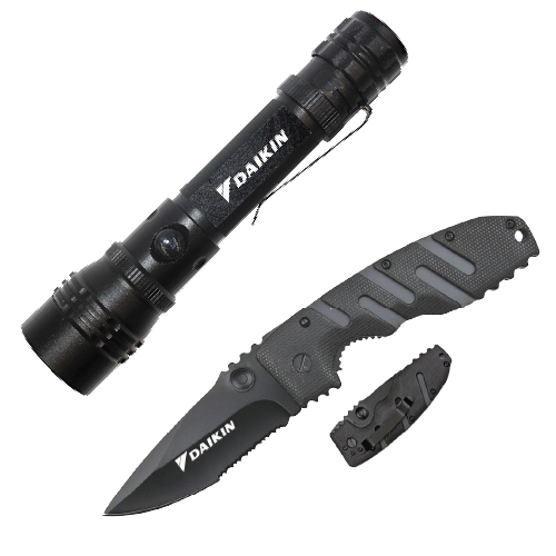 daikin-tac-flashlight-and-knife